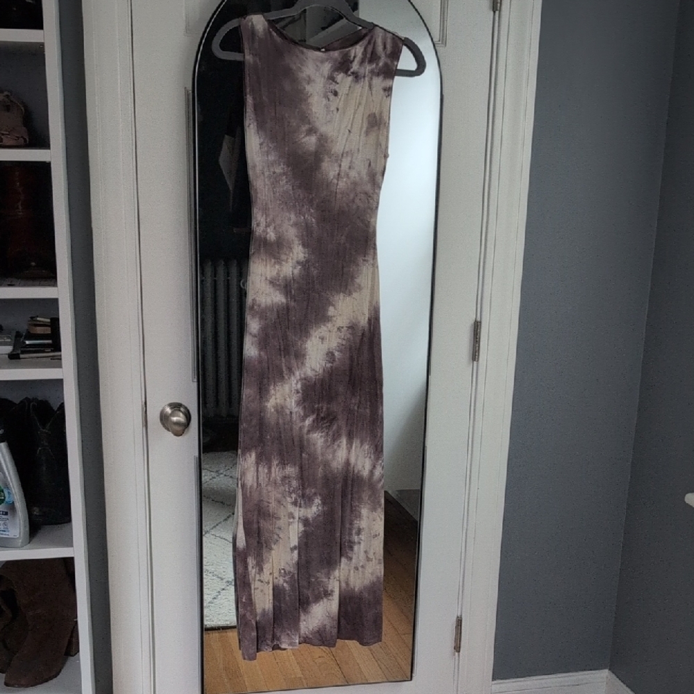 Tie-Dye Maxi Dress